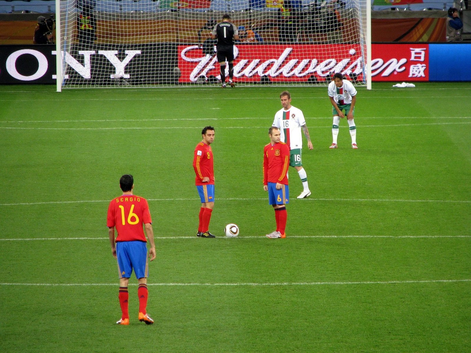 Espanja jalkapallo Sergio, Iniesta, jalkapallon MM, Qatar 2022