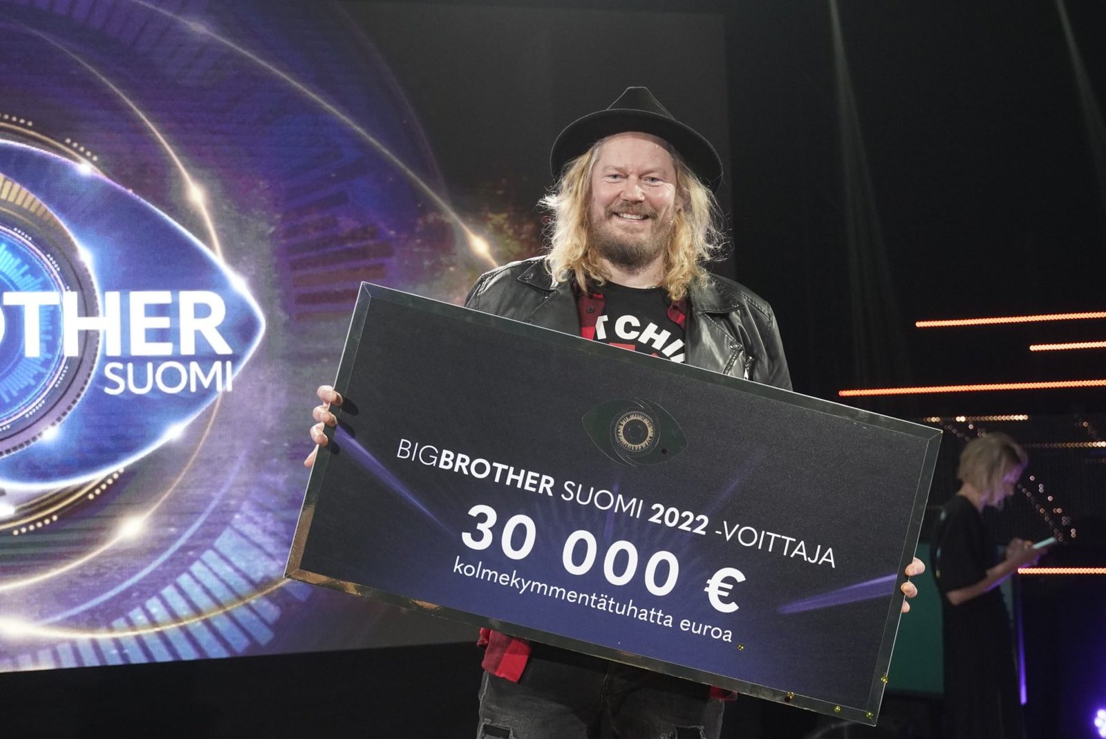 Reeo voitti Big Brotherin 2022. Kuva: Jukka Alasaari/Nelonen
